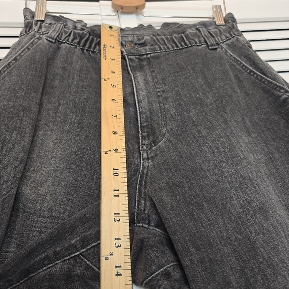 GAP Women Black Paperbag‎ High Rise Tapered Jeans Sz Medium Minimalist Old Money - Picture 10 of 12